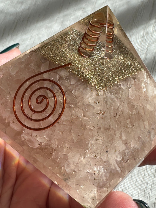 Rose Quartz Pyramid Orgonite Crystal
