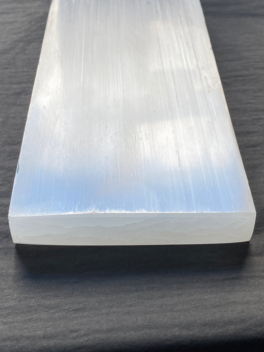 Selenite Charging Plate