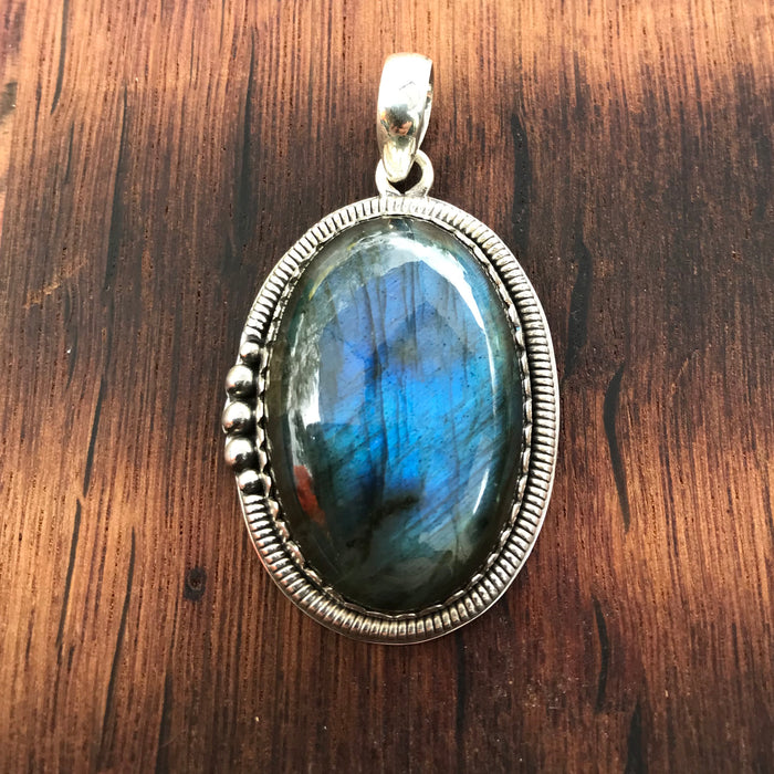 Labradorite Pendant - 925 Sterling Silver - Handmade