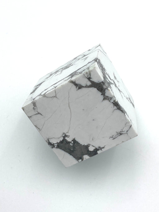 Howlite Standing Cube