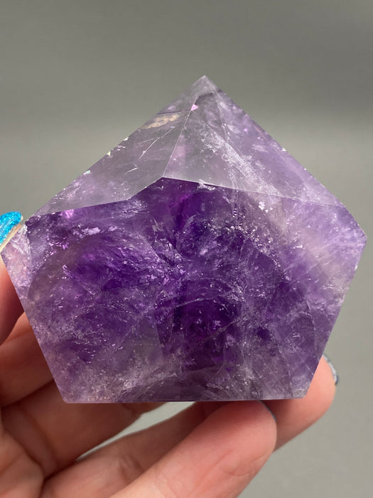 Amethyst Flat Cut Base Point