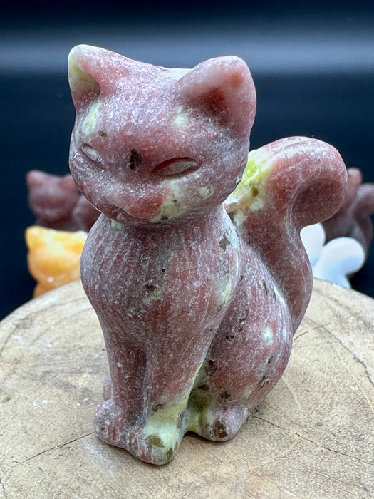 Sitting Cat Carvings - Various Choices