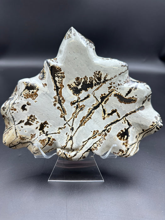 Picture Jasper Leaf Shaped Plate Carving