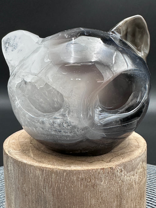 Volcanic Agate Cat Head with UV reaction