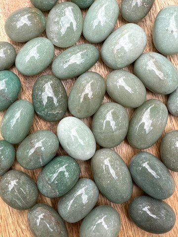 Green Aventurine Crystal Tumbled Stone