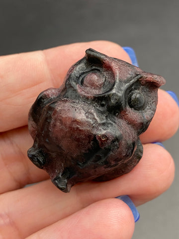 Rhodonite Crystal Owl